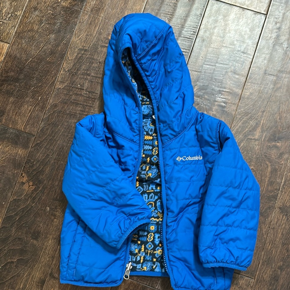 Boys 2T Reversible Columbia Jacket GUC